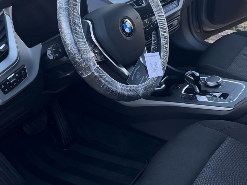 Formule premium nettoyage automobile intérieur